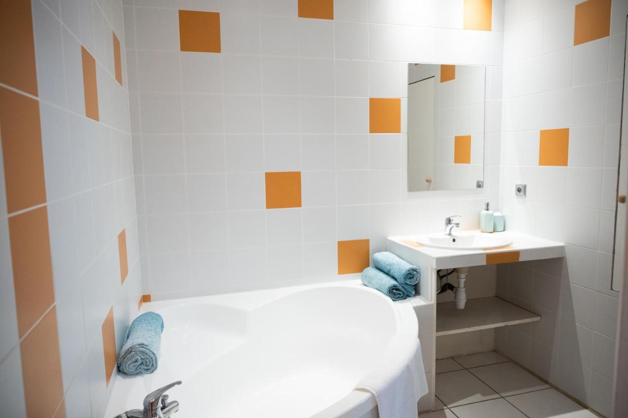 Colorzen - Confortable Lumineux Netflix - Appart Pezenas Centre 外观 照片